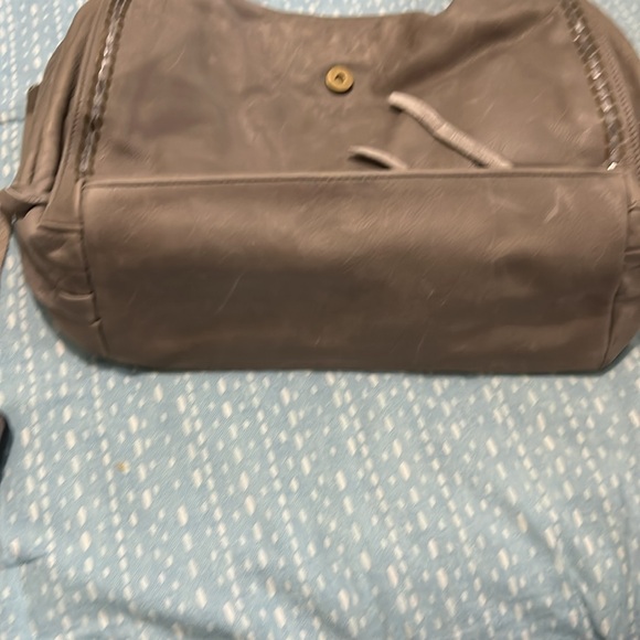 Lucky Brand Large Leather Shoulder Bag - Picture 9 of 15